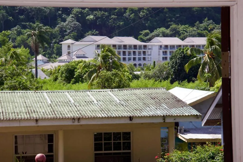 Taylor'S Retreat - 5Min To Sandals Resort & Beach Buccament Ferienhaus